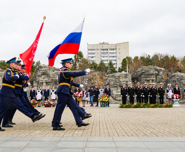 Митинг в честь 9 Мая прошёл на Мемориале