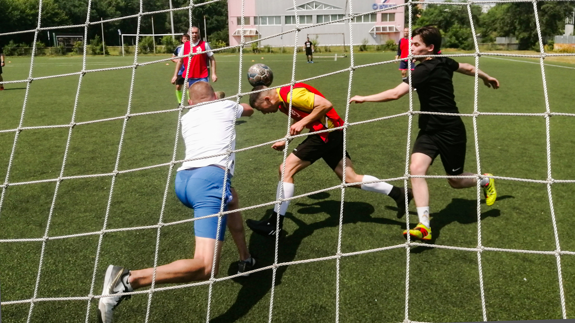 Команда городской полиции одержала победу в «динамовском» футбольном турнире