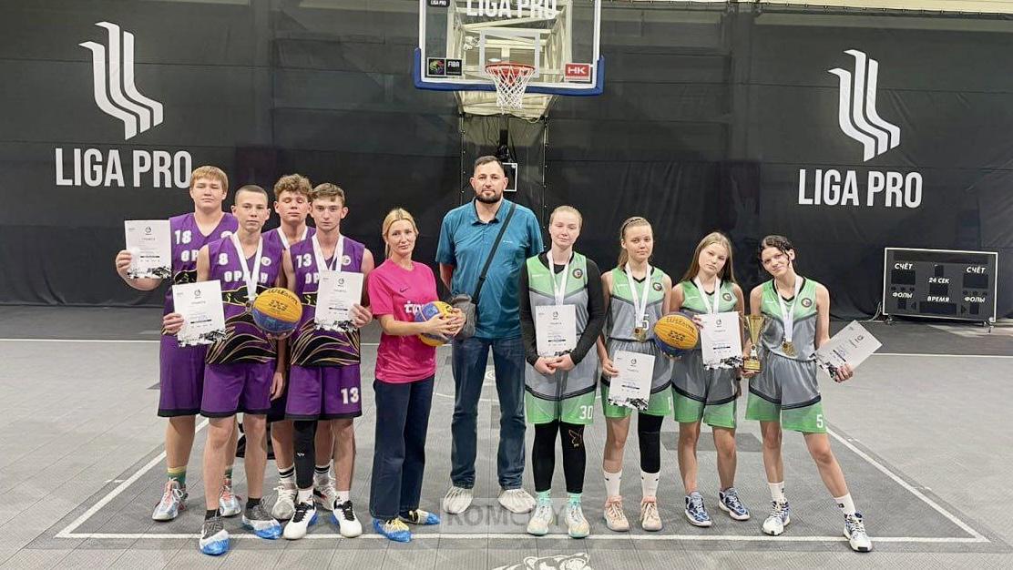 Комсомольские баскетболисты стали призёрами краевых соревнованиях