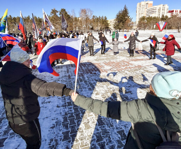 На Театральной площади отпраздновали День народного единства