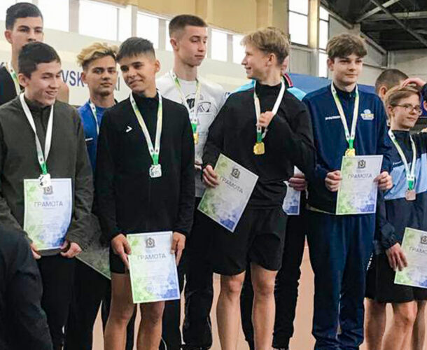 Комсомольские легкоатлеты выиграли путёвки на межрегиональные соревнования