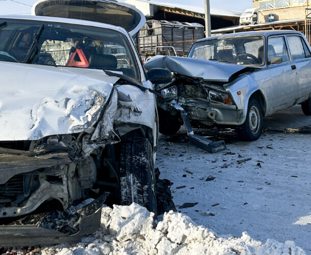 Четыре человека пострадало в ДТП, устроенном на Лазо 18-летним водителем Жигулей