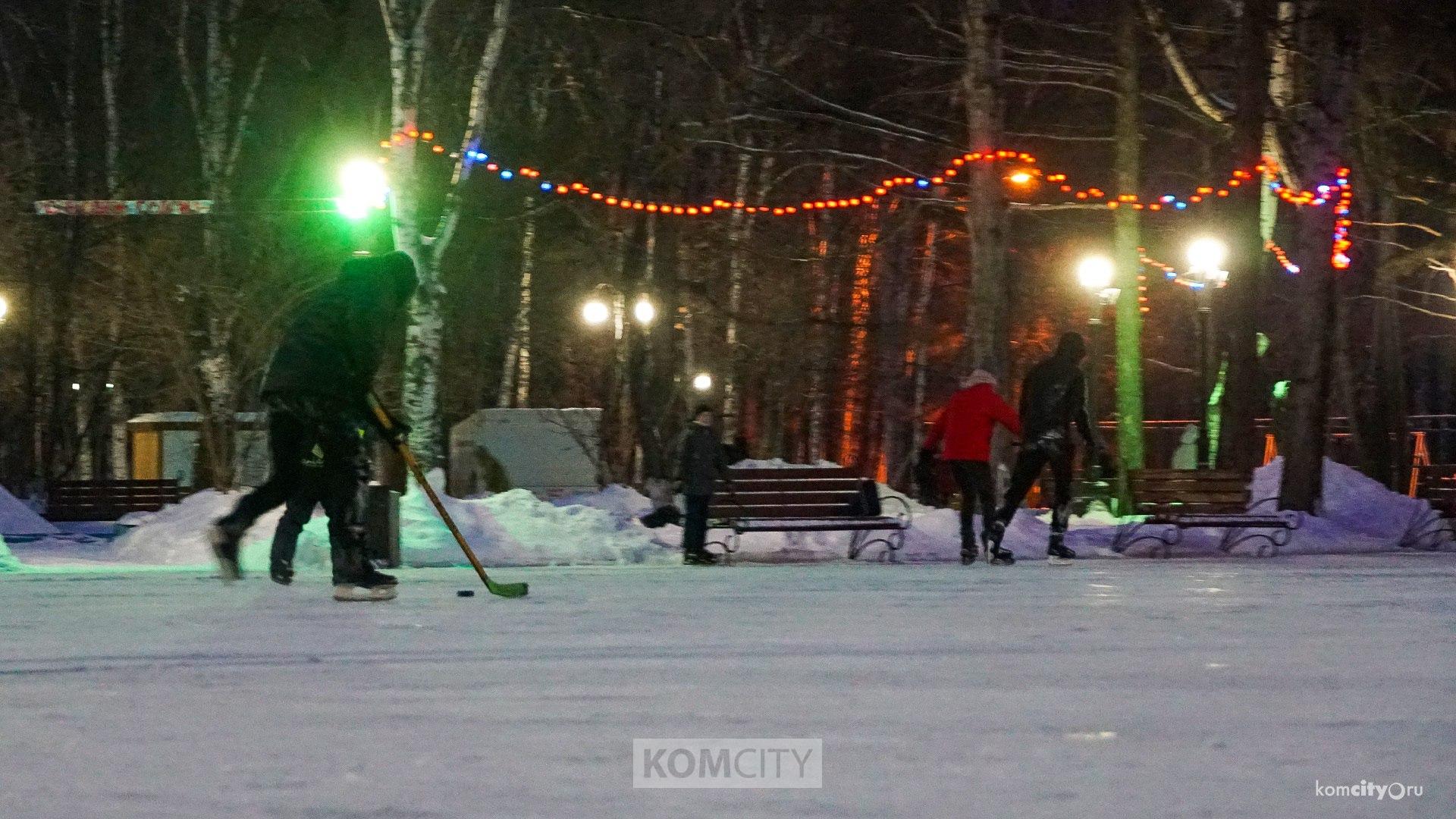 Каток на центральной площади парка Гагарина заработает в середине декабря