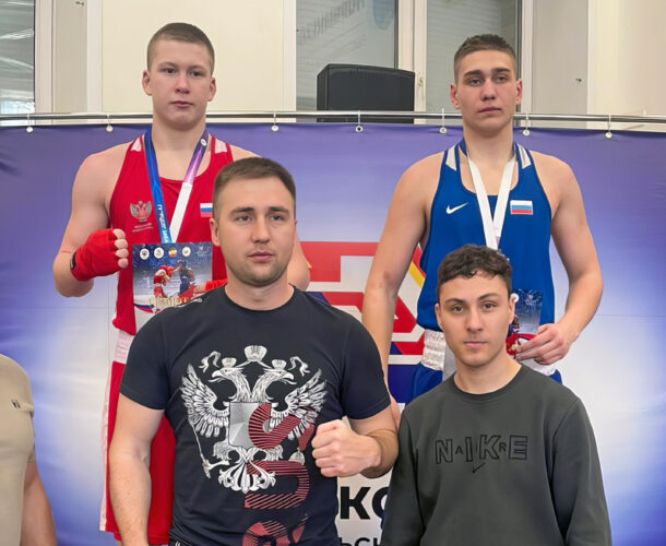 Комсомольский боксёр стал серебряным призёром первенства ДФО