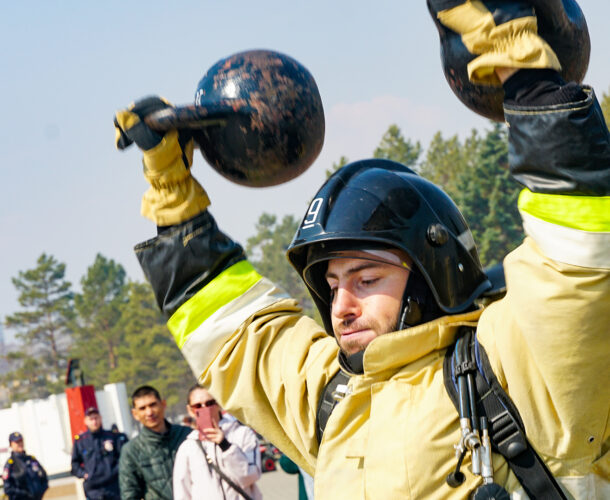 Пожарная часть КНПЗ одержала победу на городских соревнованиях по пожарному многоборью