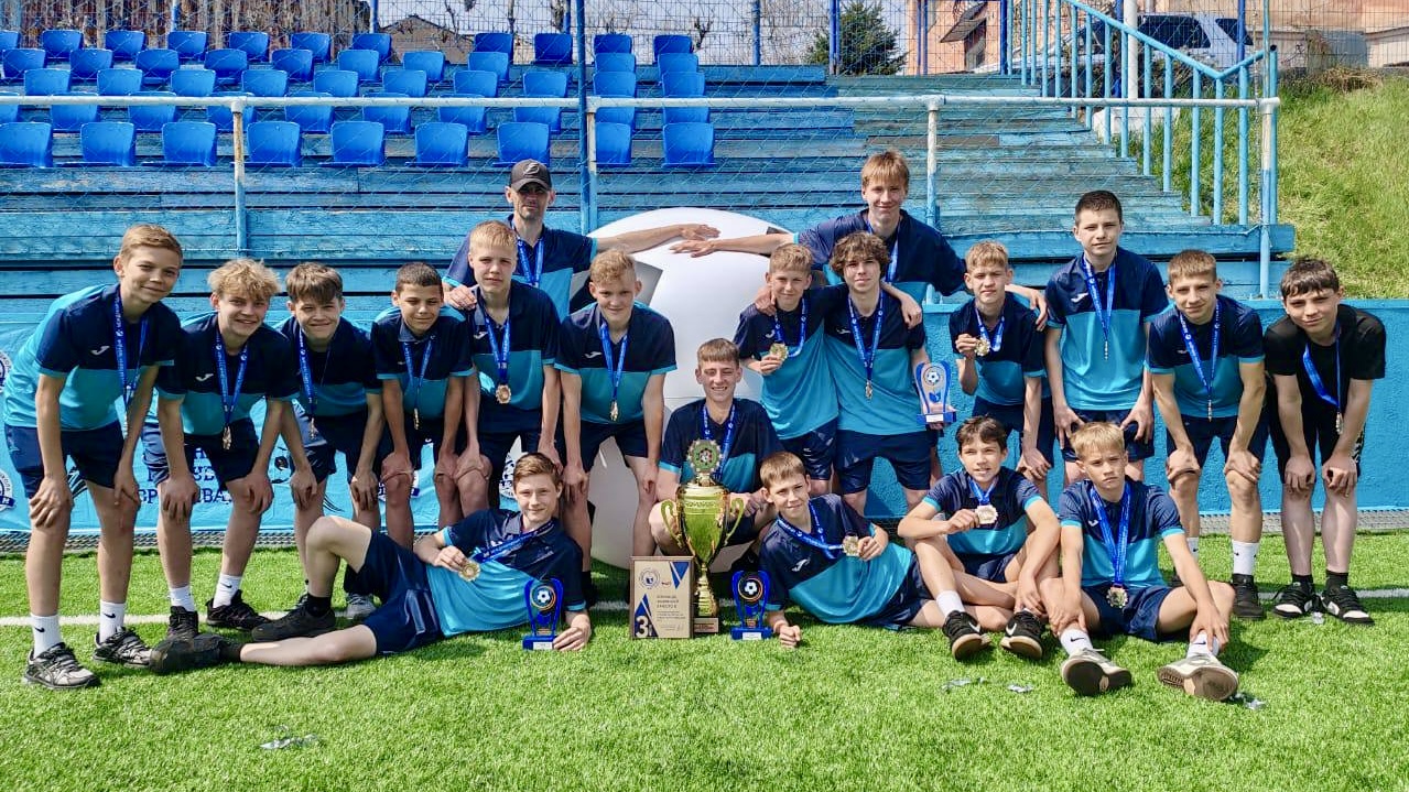 Комсомольские футболисты заняли третье место на международном турнире в Находке