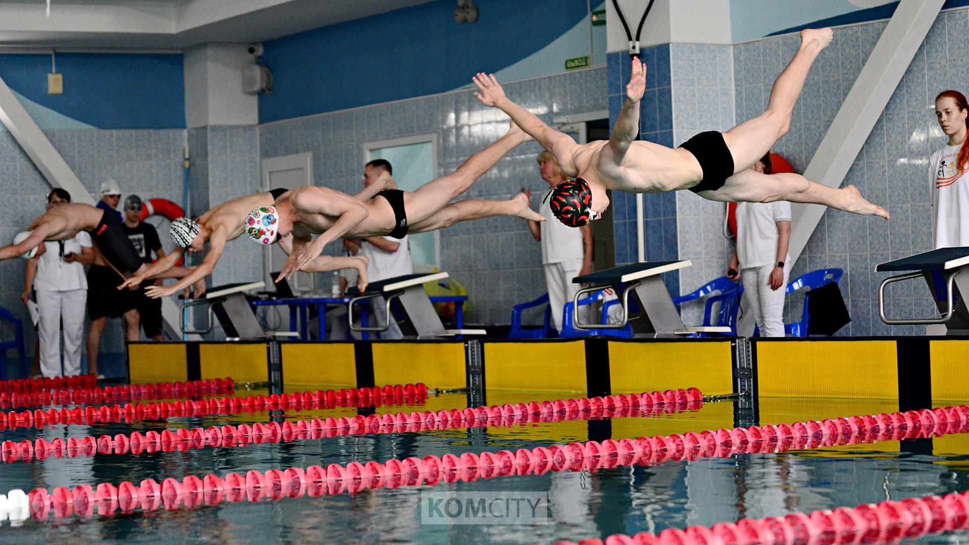 Комсомольские пловцы сразились за Кубок первостроителей в бассейне «Амур»