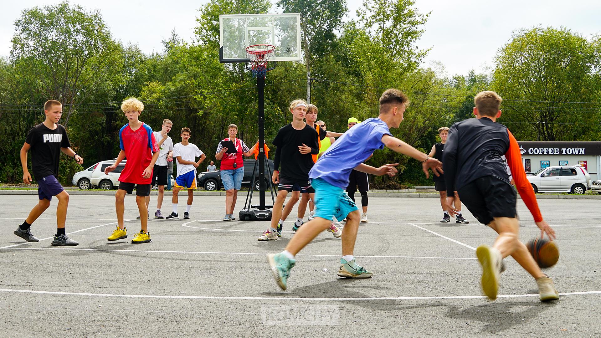 Турнир по стритболу пройдёт в среду в Комсомольске, приглашаются участники