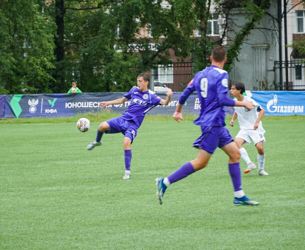 2:1 — Младший состав СШОР-1 выиграл у «Якутии» в матче 11-го тура Дальневосточной юношеской футбольной лиги