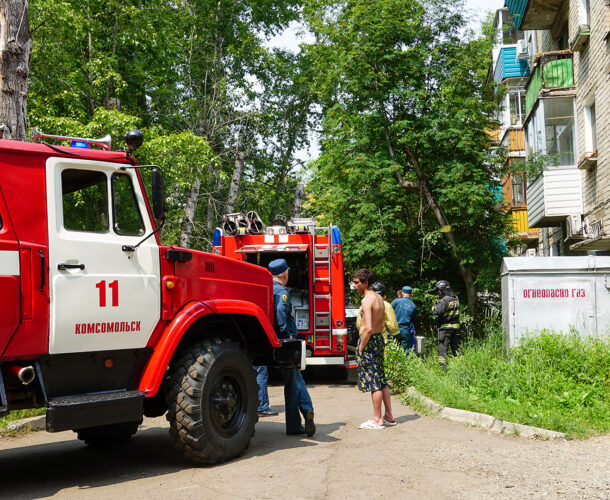 Из пожара на Братском спасли женщину-инвалида 