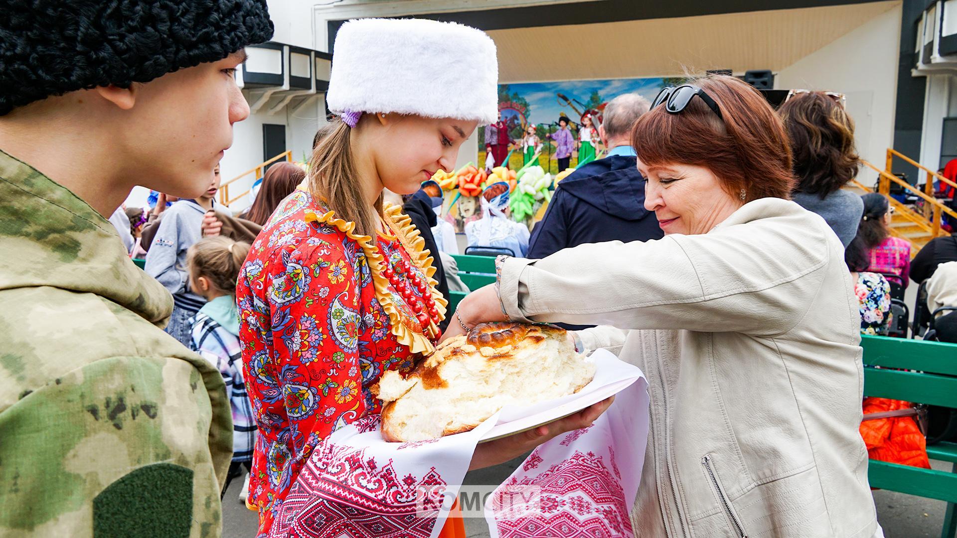 Парк Гагарина закроет сезон квизом, концертом и развлекательной программой 