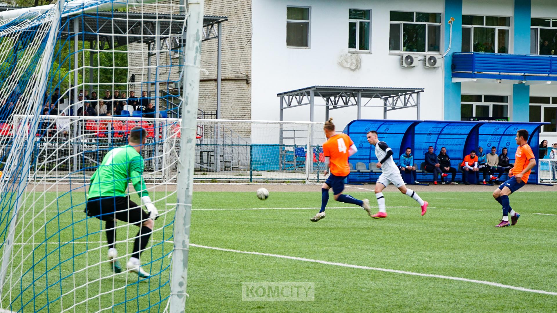 Завтра в Комсомольске состоится финал Кубка края по футболу