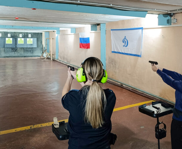 Соревнования по стрельбе из боевого оружия прошли в тире «Кедр»