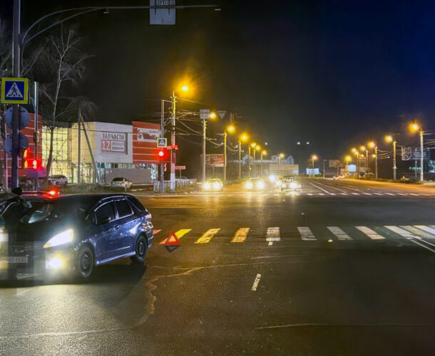 На Нарсуде сбили девушку на «зебре»