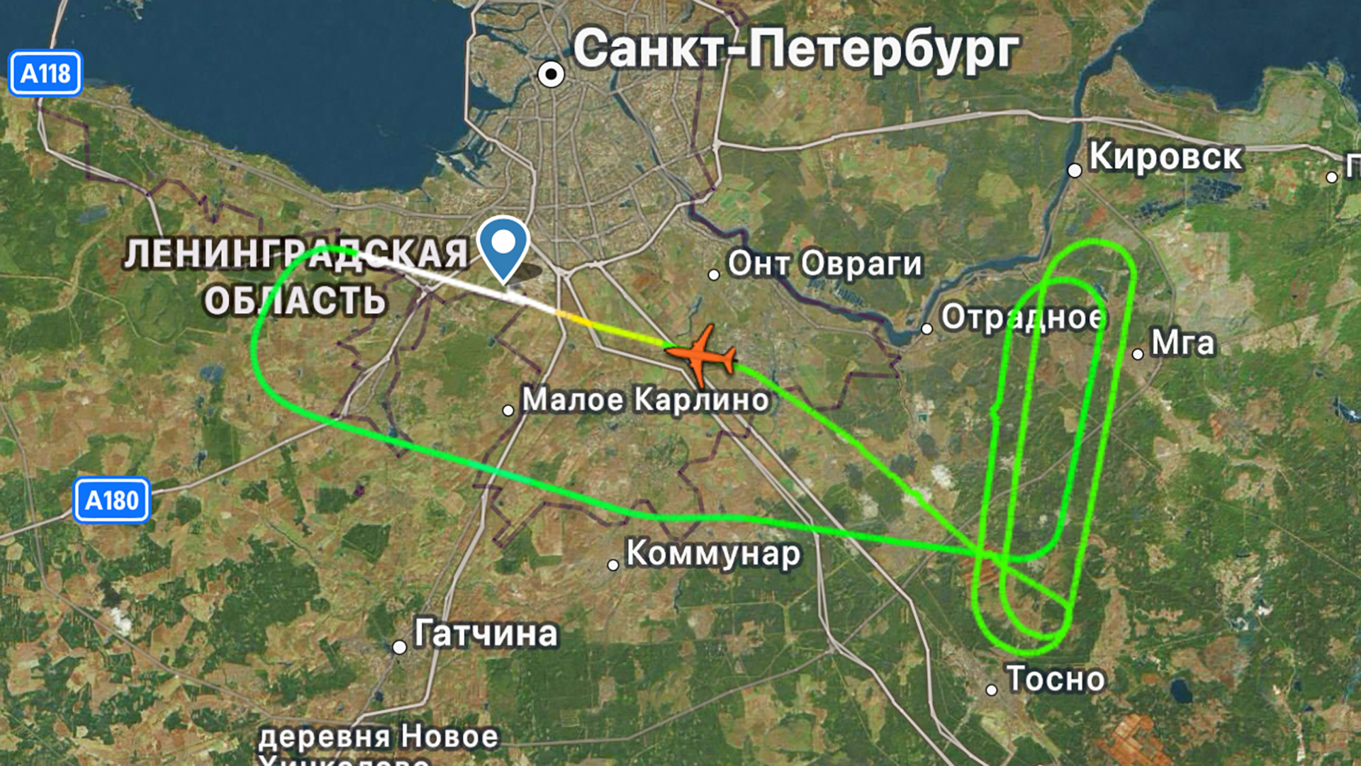 Незакрытый грузовой люк заставил Суперджет прервать полет