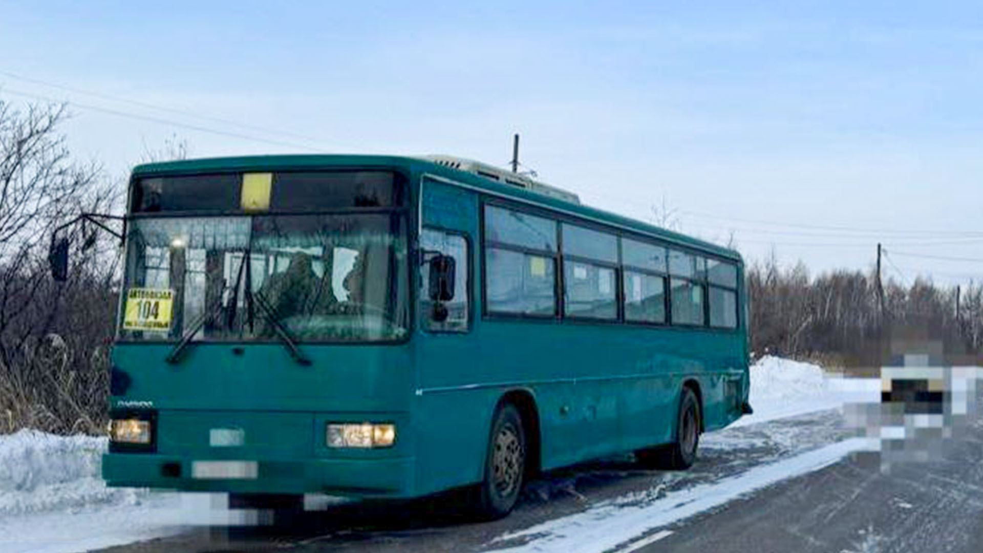 Два автобуса не поделили дорогу на Станционной, пострадала пассажирка