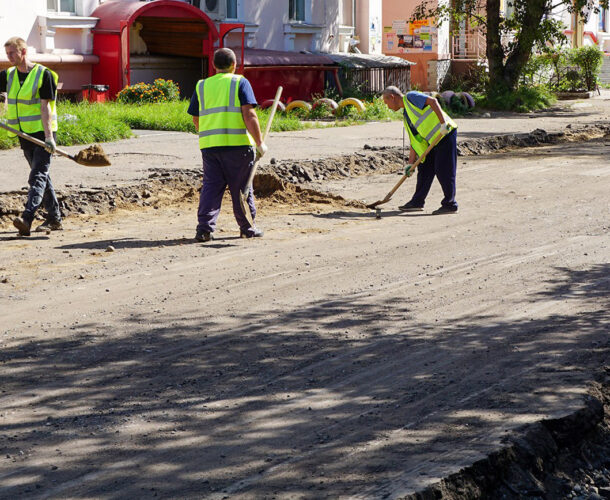 Задать вопросы по ремонту дорог в Комсомольске можно на интернет-конференции с начальником УДД