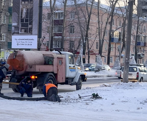 Из-за порыва на Севастопольской 10 домов остались без воды