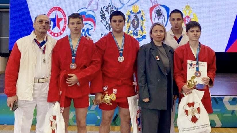 Комсомольчане взяли медали всероссийских соревнований по самбо