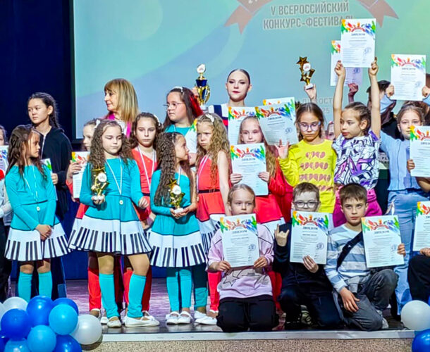 Вокалисты ансамбля «Славница» выиграли гран-при Всероссийского конкурса «Творческая победа»
