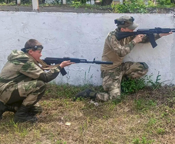 Строительный колледж и клуб им. Суворова стали победителями городской игры в лазертаг