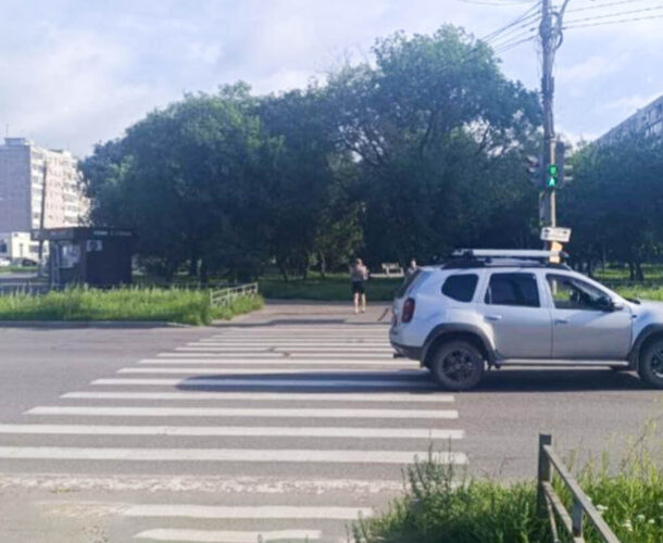 Не спешившийся на «зебре» велосипедист попал под колёса на Вокзальной