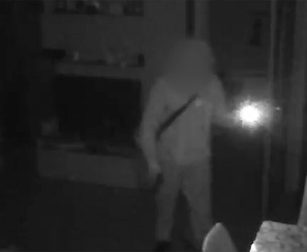 Серийного квартирного воришку поймали в Комсомольске