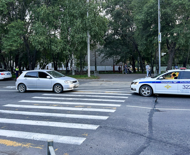 Сбитые на Октябрьском подростки получили незначительные травмы