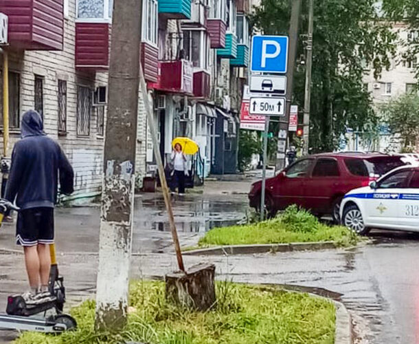 Комсомольчанка попала в больницу после наезда электросамоката