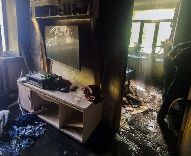 Причиной пожара на Амурской стала детская шалость