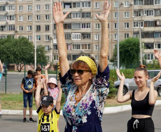 Сразу две чемпионки по спортивной акробатике проведут зарядку у СК «Дзёмги в эту субботу