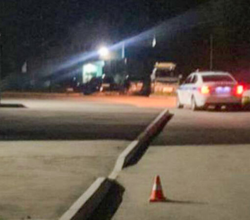 Во дворе по Магистральной Лексус сбил ребёнка