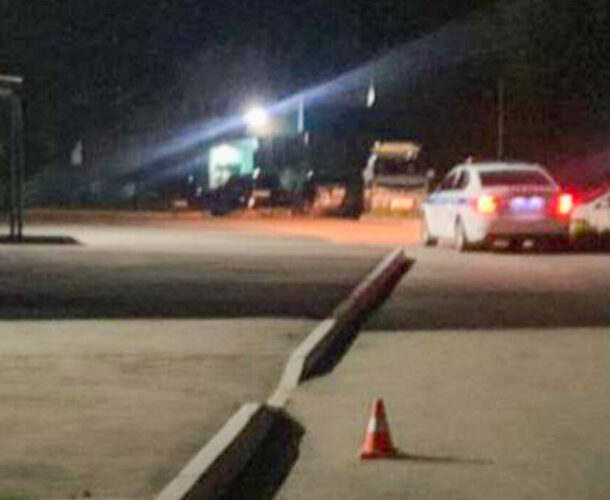 Во дворе по Магистральной Лексус сбил ребёнка