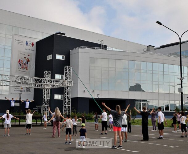 Гимнасты-чемпионы проведут в субботу чемпионскую зарядку на Дзёмгах