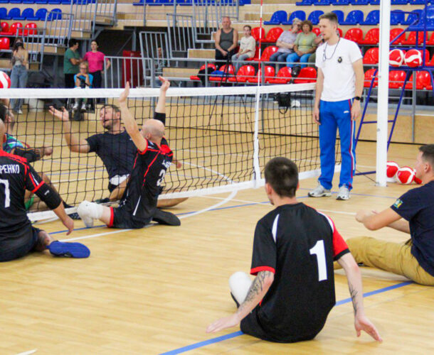 В Комсомольске прошёл первый чемпионат Хабаровского края по волейболу сидя 