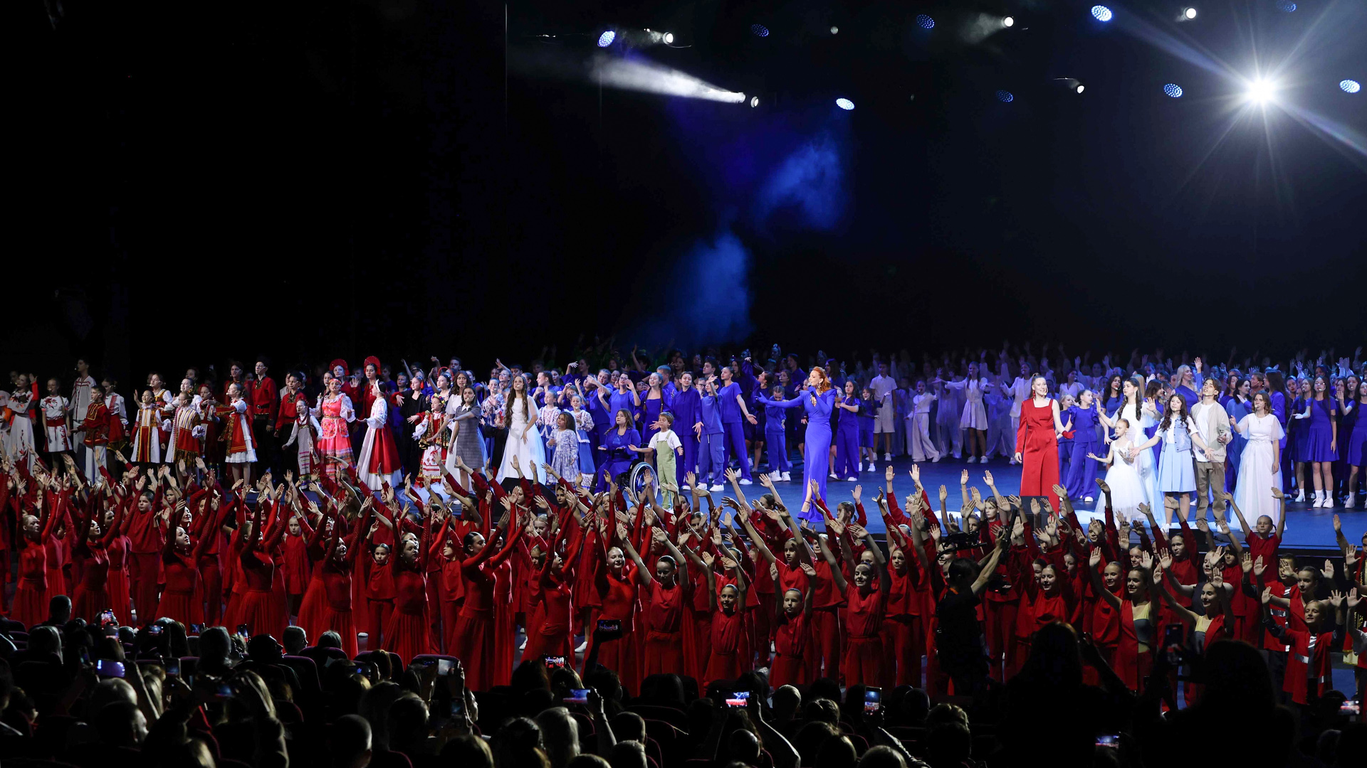 Артисты ансамбля «Славница» стали участниками российского рекорда