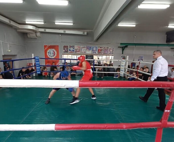 Комсомольские боксёры провели матчевую встречу с хабаровсчанами