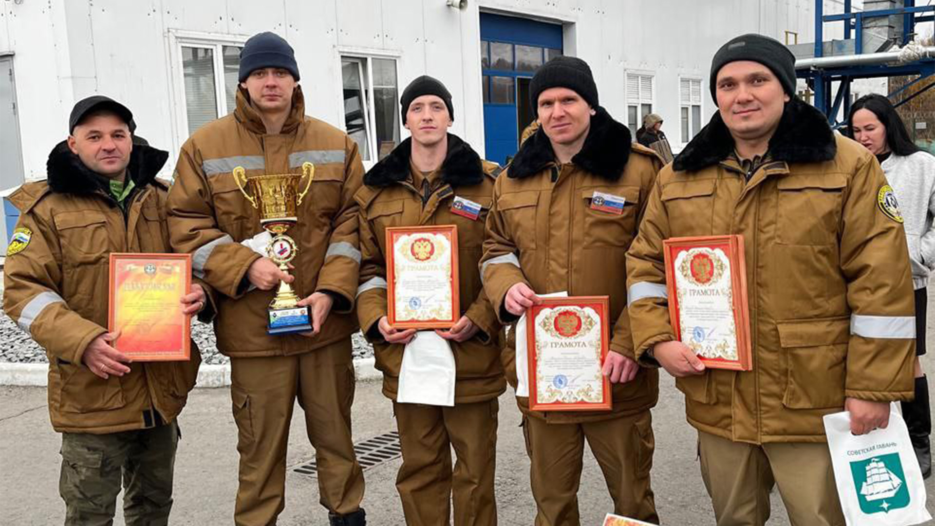 Огнеборцы 7-й пожарной части выиграли краевые соревнования на звание лучшего звена ГДЗС