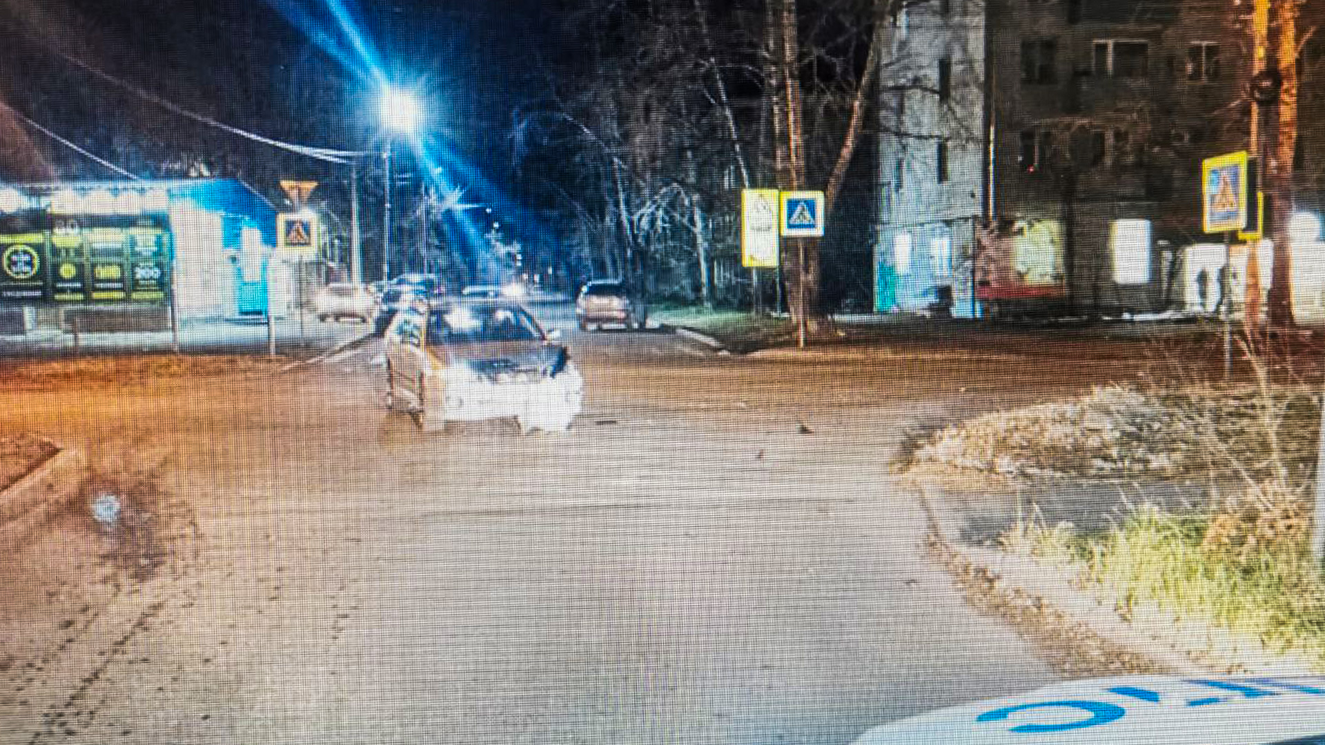 Пожилая женщина пострадала в ДТП на ул. Парижской Коммуны