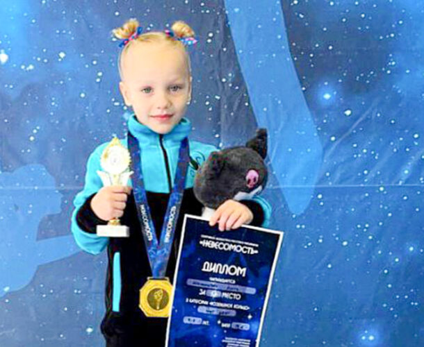 Комсомольчанки отличились на дальневосточных соревнованиях по воздушной гимнастике