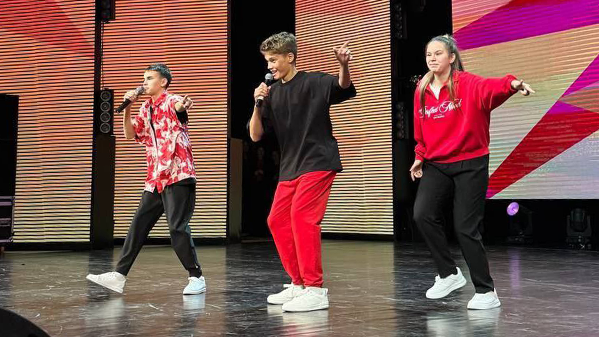 КВНщики ДК Железнодорожников добились успеха на хабаровском фестивале КВН