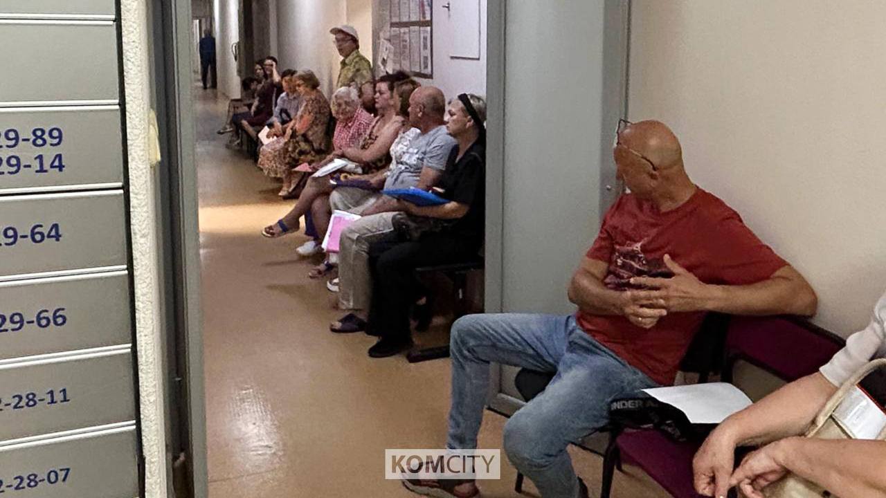 Глава краевого минздрава проведёт личный приём комсомольчан