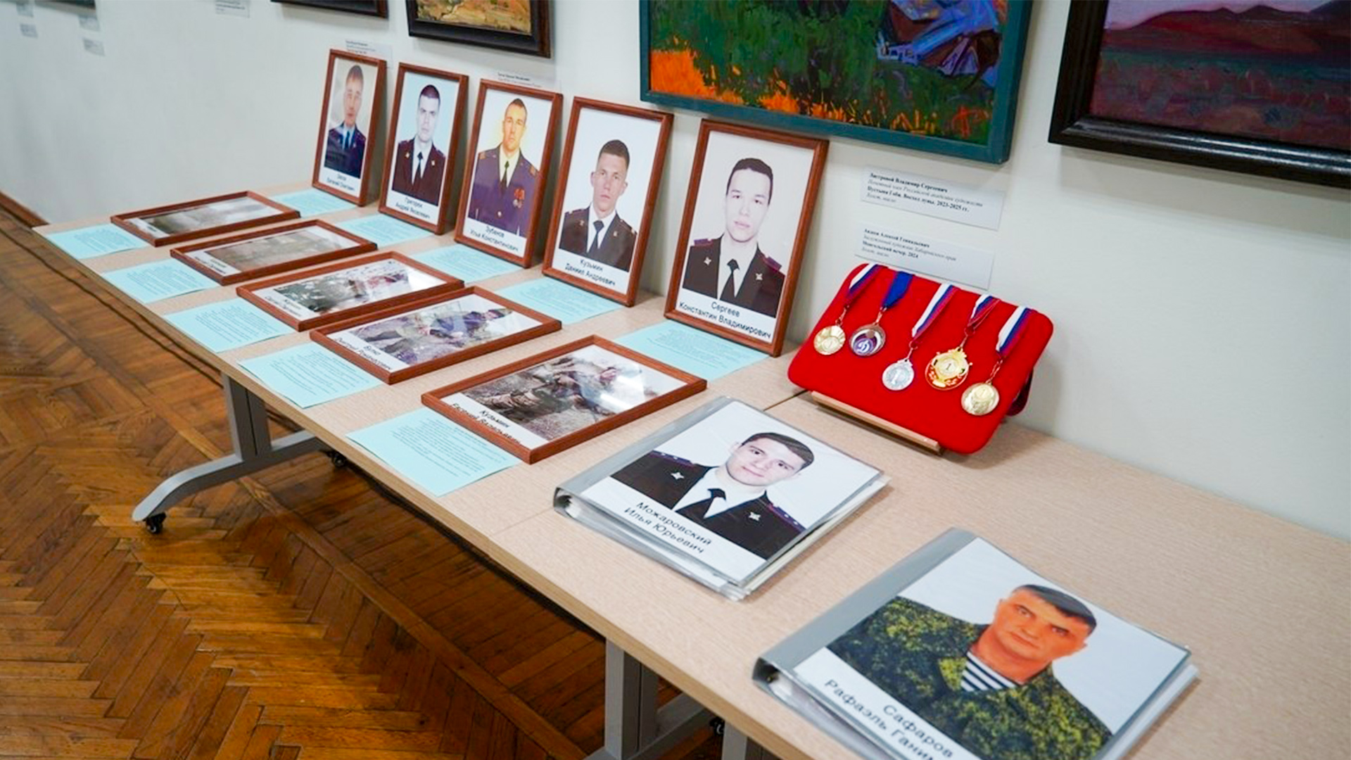 Семьи участников СВО передали в городской архив документы и личные вещи погибших защитников Отечества 