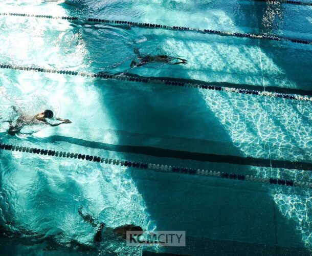 Бесплатные занятия по плаванию проведут в ФОКе для беременных комсомольчанок