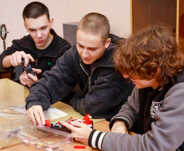 Молодёжные фестивали и встречи с героями провели в КнАГУ благодаря грантовому проекту «Время выбрало нас»