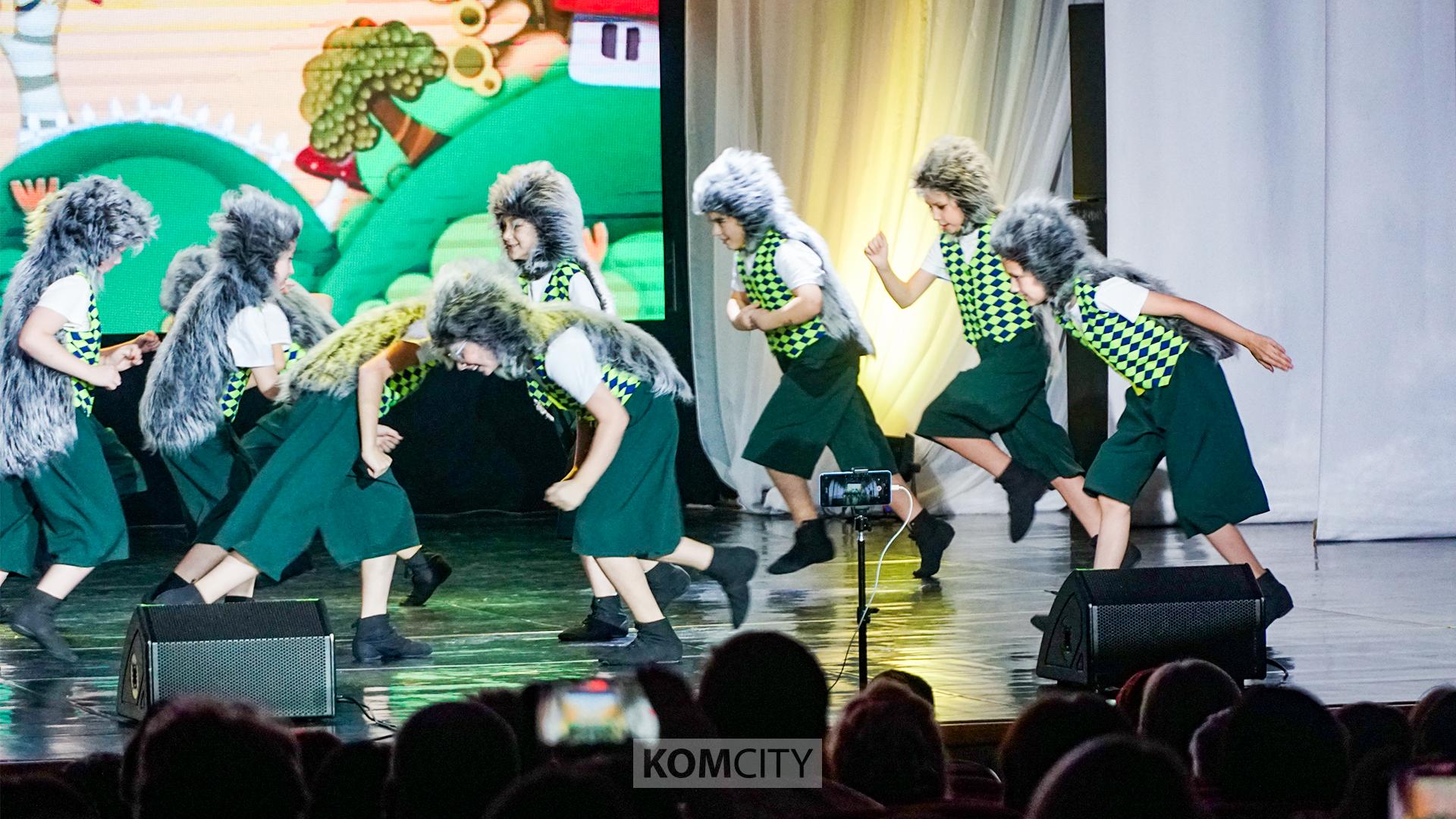 Танцоры коллектива «Гранд» стали лауреатами краевого конкурса «Детки-конфетки»