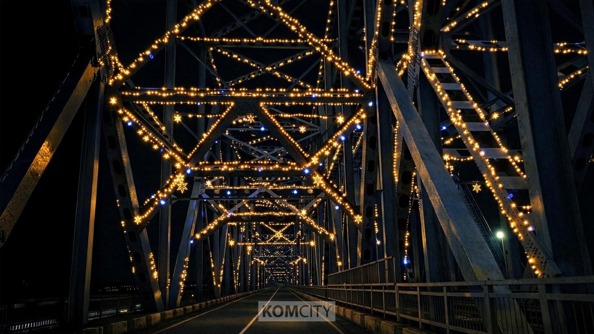 После реконструкции Амурский мост украсят иллюминацией