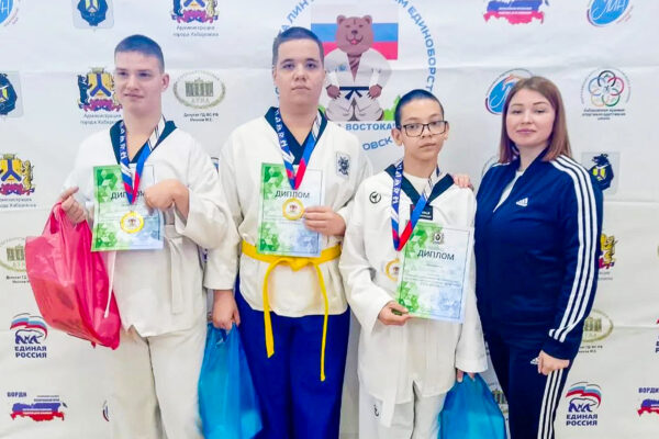 Комсомольчане отличились на краевых соревнованиях по тхэквондо-пхумсэ
