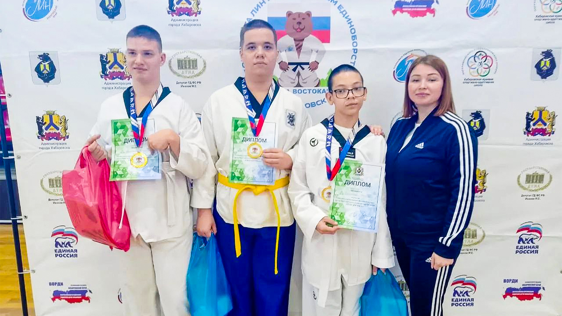 Комсомольчане отличились на краевых соревнованиях по тхэквондо-пхумсэ
