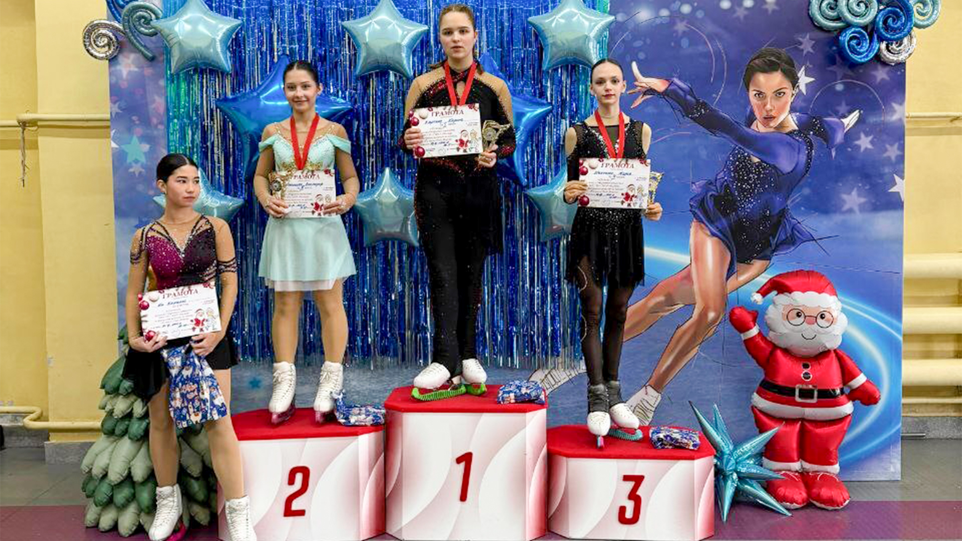 Комсомольчанки стали призёрами хабаровских соревнований по фигурному катанию